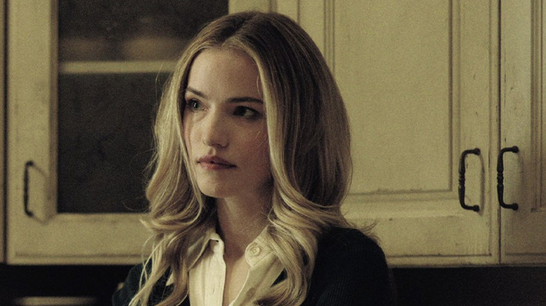 Willa Fitzgerald as Young Madeline Usher in The Fall of the House of Usher