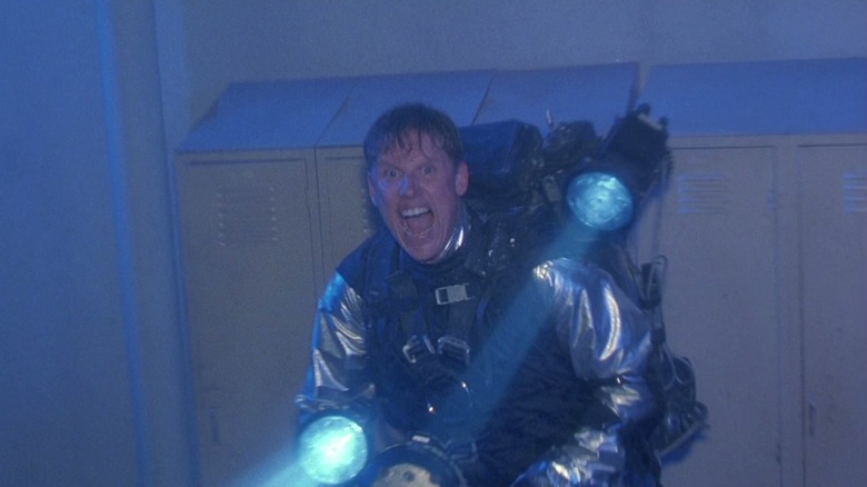 Gary Busey as Peter, terrified in Predator 2