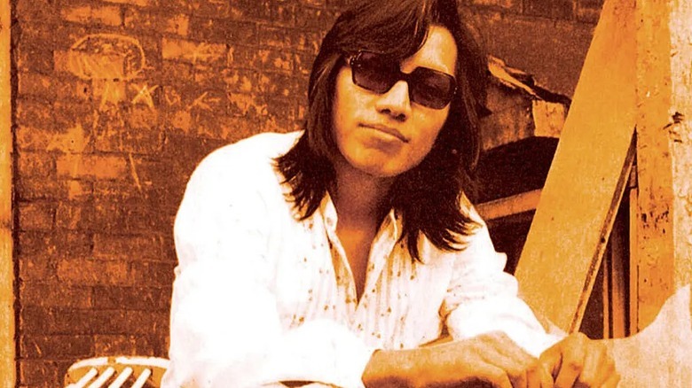 sixto rodriguez smiling sunglasses