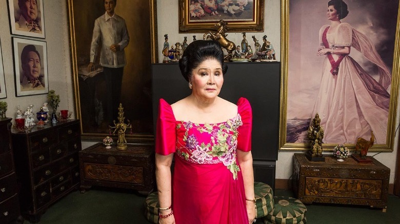 imelda marcos standing