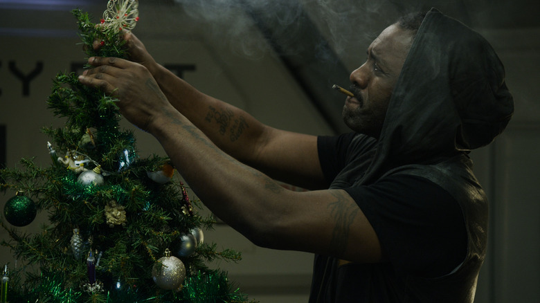 Janek decorating a Christmas tree in Prometheus