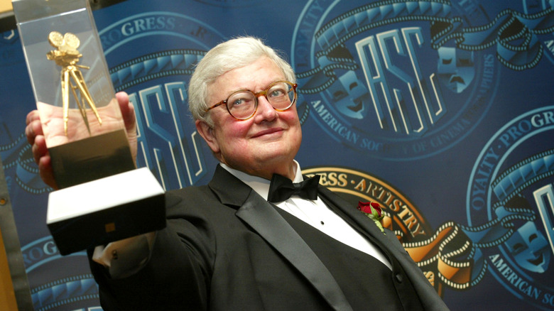Film Critic Roger Ebert holds up an award at the American Society of Cinematographers 17th Annual Outstanding Achievement Awards