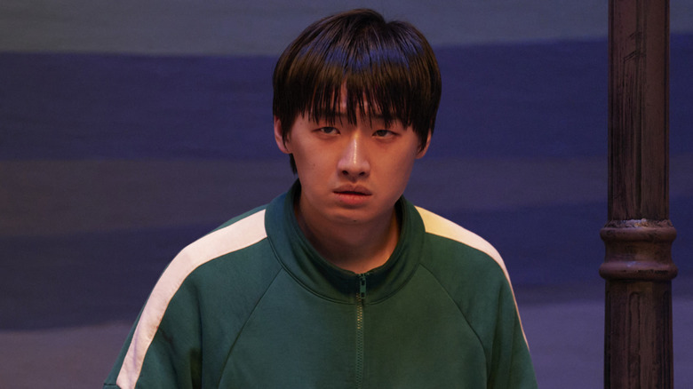 Lee David as Min-su looking sad