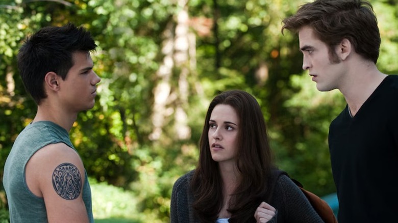 Jacob angrily talking to Edward and Bella in the woods in The Twilight Saga: Eclipse