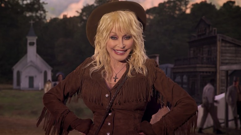 Dolly Parton looks gorgeous in Dolly Parton's Heartstrings