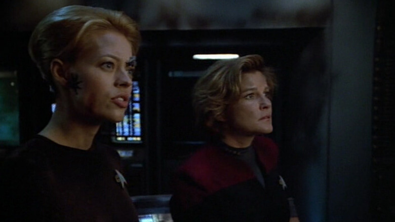 Voyager cast
