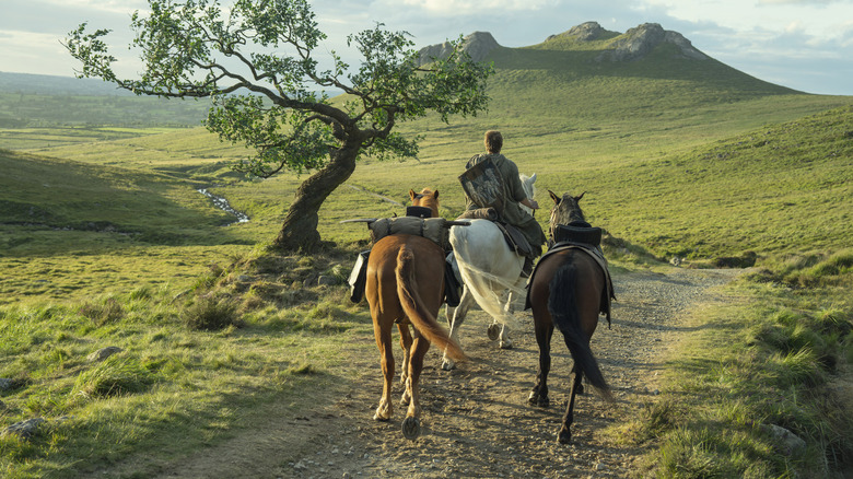 Peter Claffey as Ser Duncan on horseback riding through a country landscape in A Knight of the Seven Kingdoms