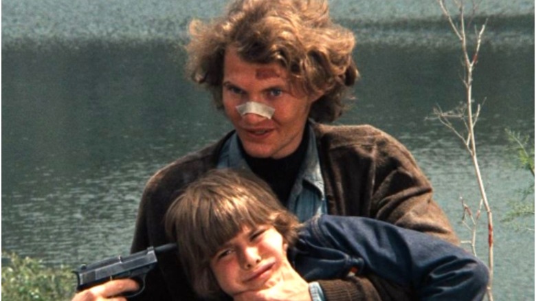 Dirty Harry Scorpio killer holds gun to kid's head