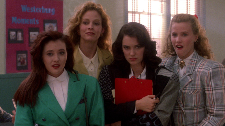 Winona Ryder as Veronica gathered with the Heathers in Heathers