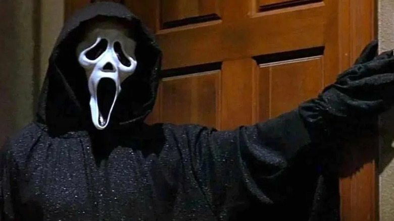 Ghostface in the garage in Scream