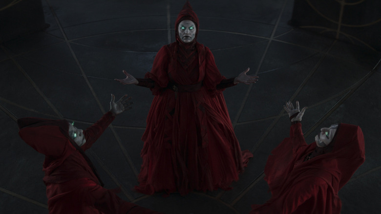 The Nightsisters Aktropaw, Klothow, and Lakesis doing a ritual together in Ahsoka season 1