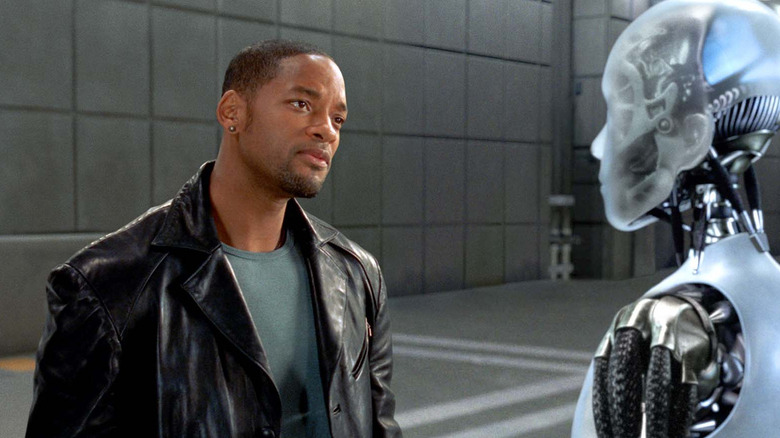 Detective Del Sponner (Will Smith) faces one of the many cars in I, Robot