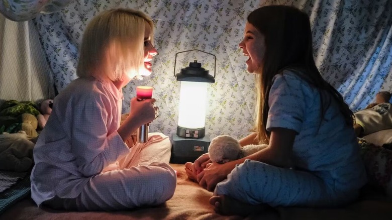 Paige and Missy have a sleepover on Young Sheldon
