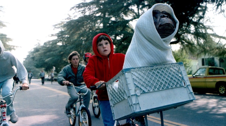 E.T. elliott and e.t. on bike