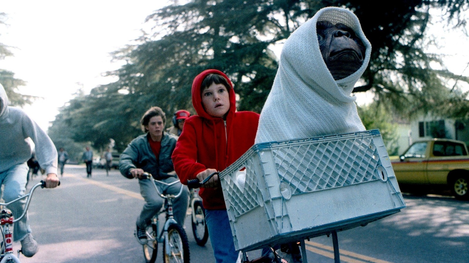 The Oscar-winning costume designer of E.T. reflects on this Halloween scene and creates a timeless classic [Exclusive Interview]