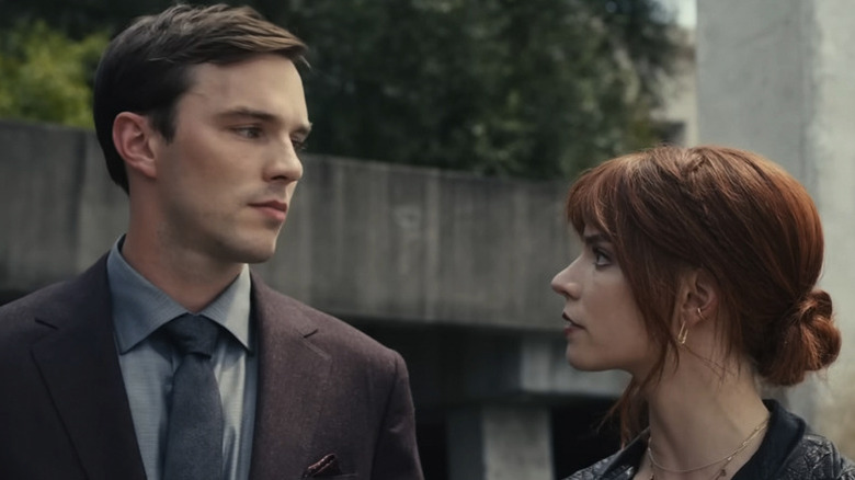 Nicholas Hoult and Anya Taylor-Joy in The Menu