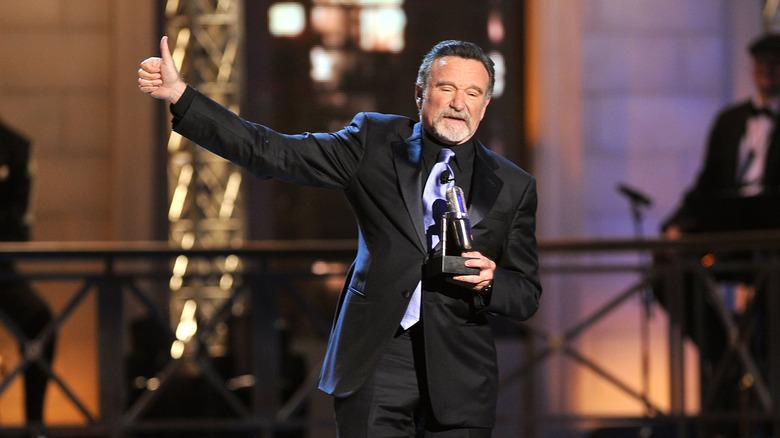 Robin Williams giving a thumbs up