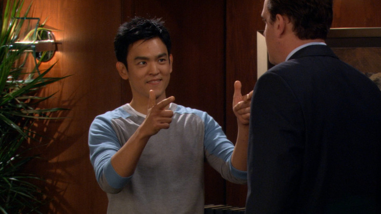 John Cho and Jason Segel as Jefferson Coatsworth and Marshall Eriksen in How I Met Your Mother