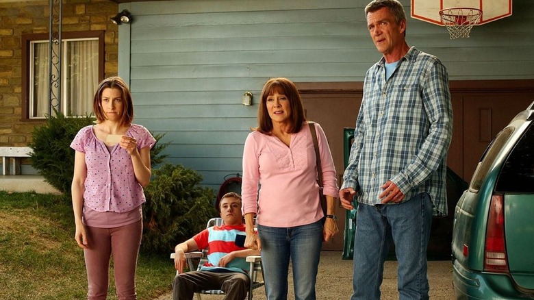 Heck's family in the middle