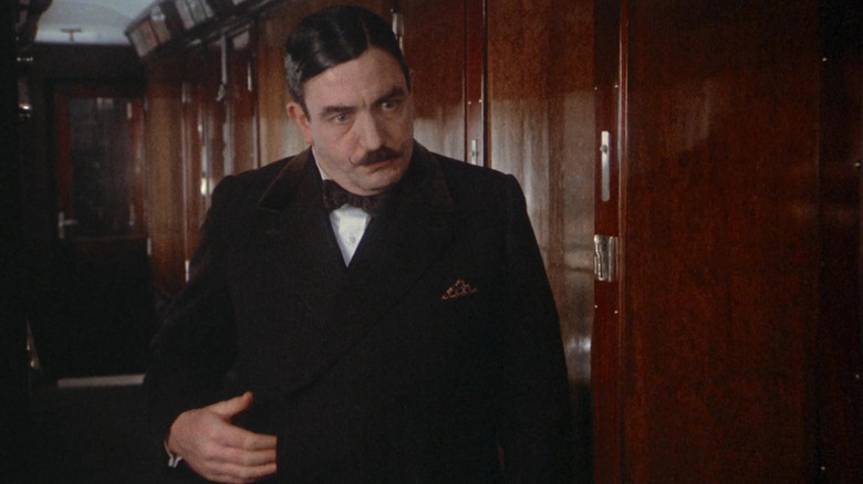 Murder on the Orient Express (1974), Detective Hercule Poirot