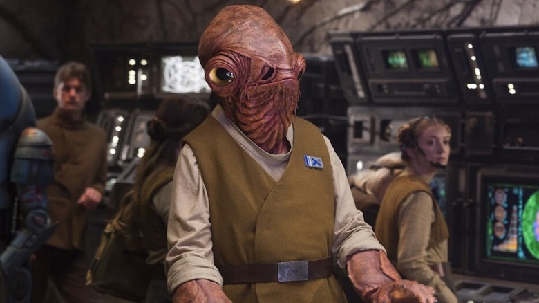 Admiral Ackbar standing at the holotable in Star Wars: The Force Awakens