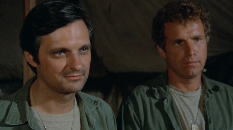 Alan Alda, Wayne Rogers, MASH