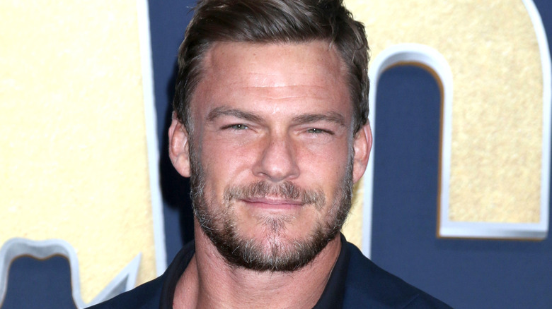 Alan Ritchson at an event