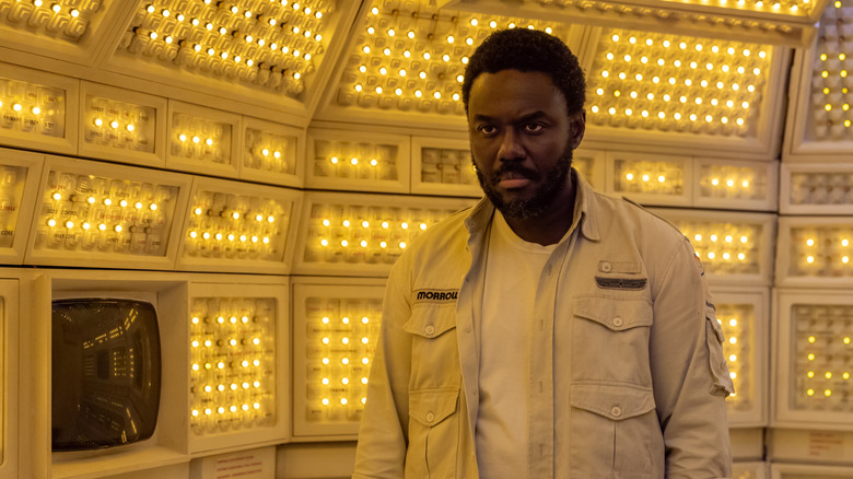 Morrow standing in the Mother chamber on the Maginot in Alien: Earth