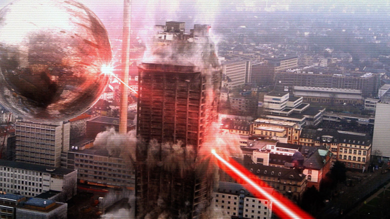 Phantasm: RaVager sphere destroys building