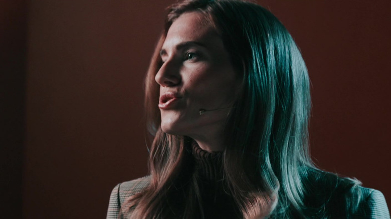 Allison Williams as Gemma delivering a speech in M3GAN 2.0