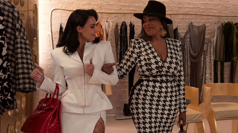 Allura and Emerald shopping together and smiling on All's Fair