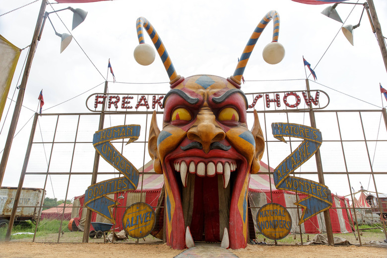 AHS Freak Show