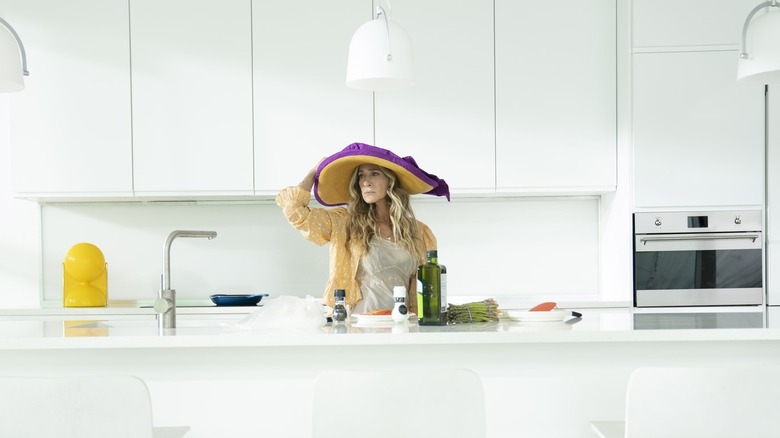Carrie and The Feminine Urge to Cook in Your Favorite Sun Hat