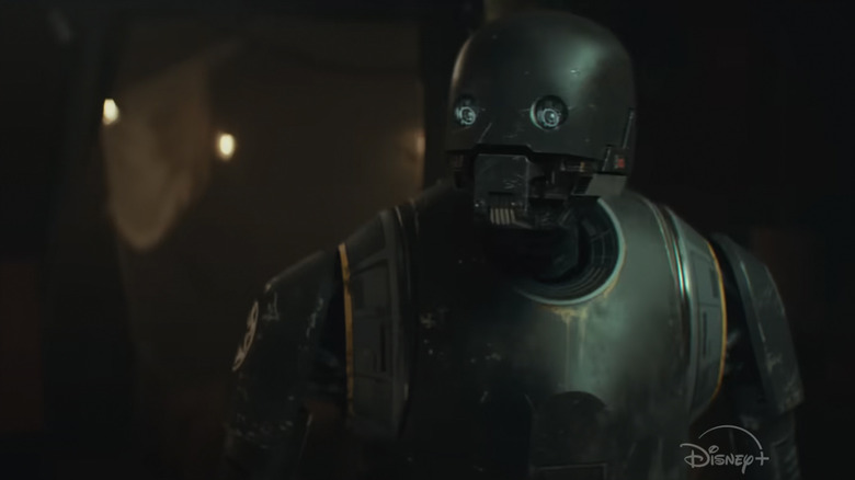 K-2SO looking at someone off camera