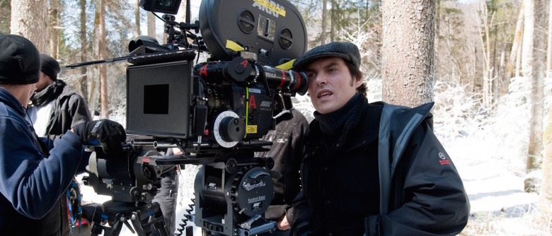 Joe Wright directing Hanna