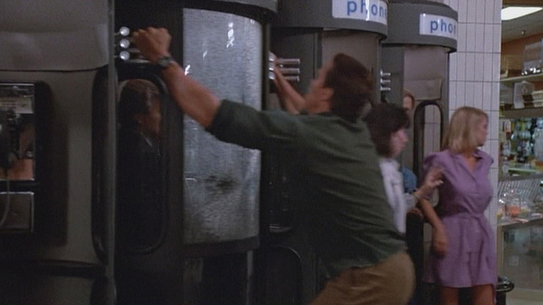Arnold Schwarzenegger in Commando (1985)