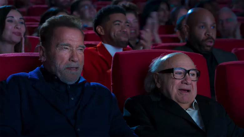 Pôster dos gêmeos Arnold Schwarzenegger e Danny DeVito