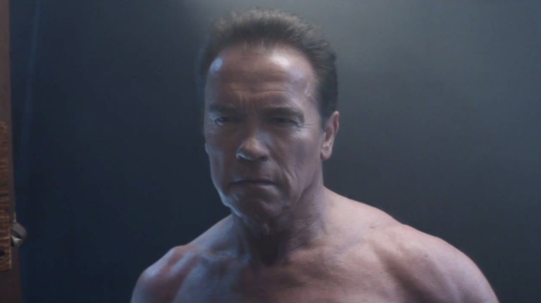 Arnold Schwarzenegger Reenacts T2 Bar Scene For WWE 2k16 Commercial