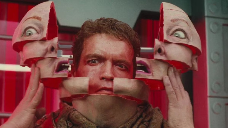 Quaid emerges from yet another disguise in Total Recall
