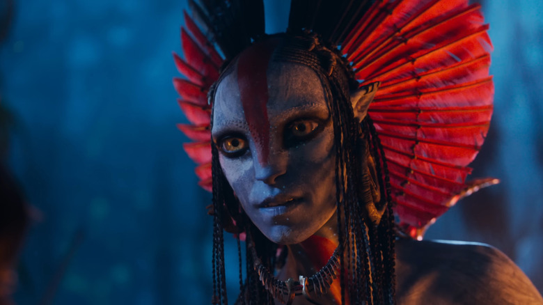 Varang smiling at Kiri in Avatar: Fire and Ash