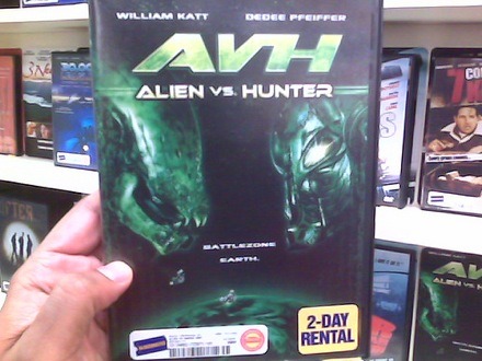 AVH - Alien vs. Hunter?