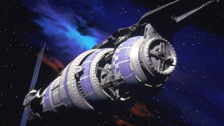 Babylon 5 rotates in space