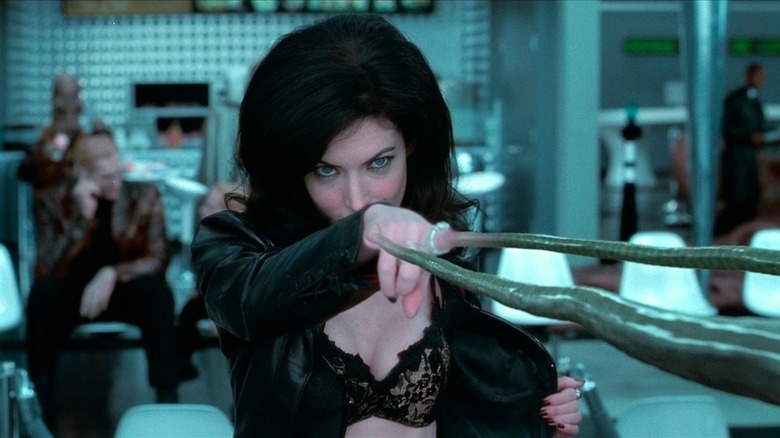 Lara Flynn Boyle as Serleena in Men in Black II