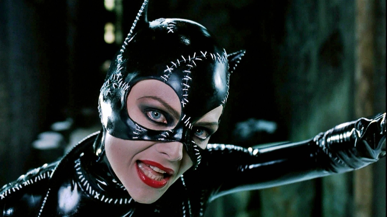 Batman Returns' Daniel Waters Wanted To Make A Catwoman Spinoff Like The Boys - Vimarsana News