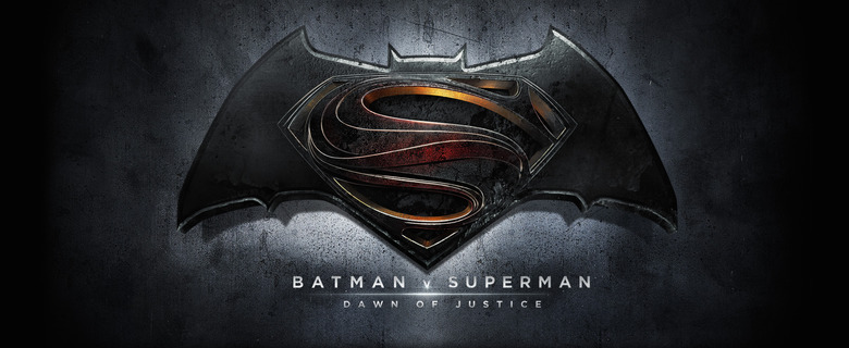 Batman v Superman trailer tease