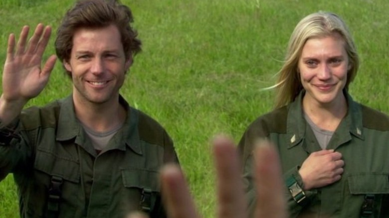 Battlestar Galactica Daybreak - Lee and Starbuck waving goodbye