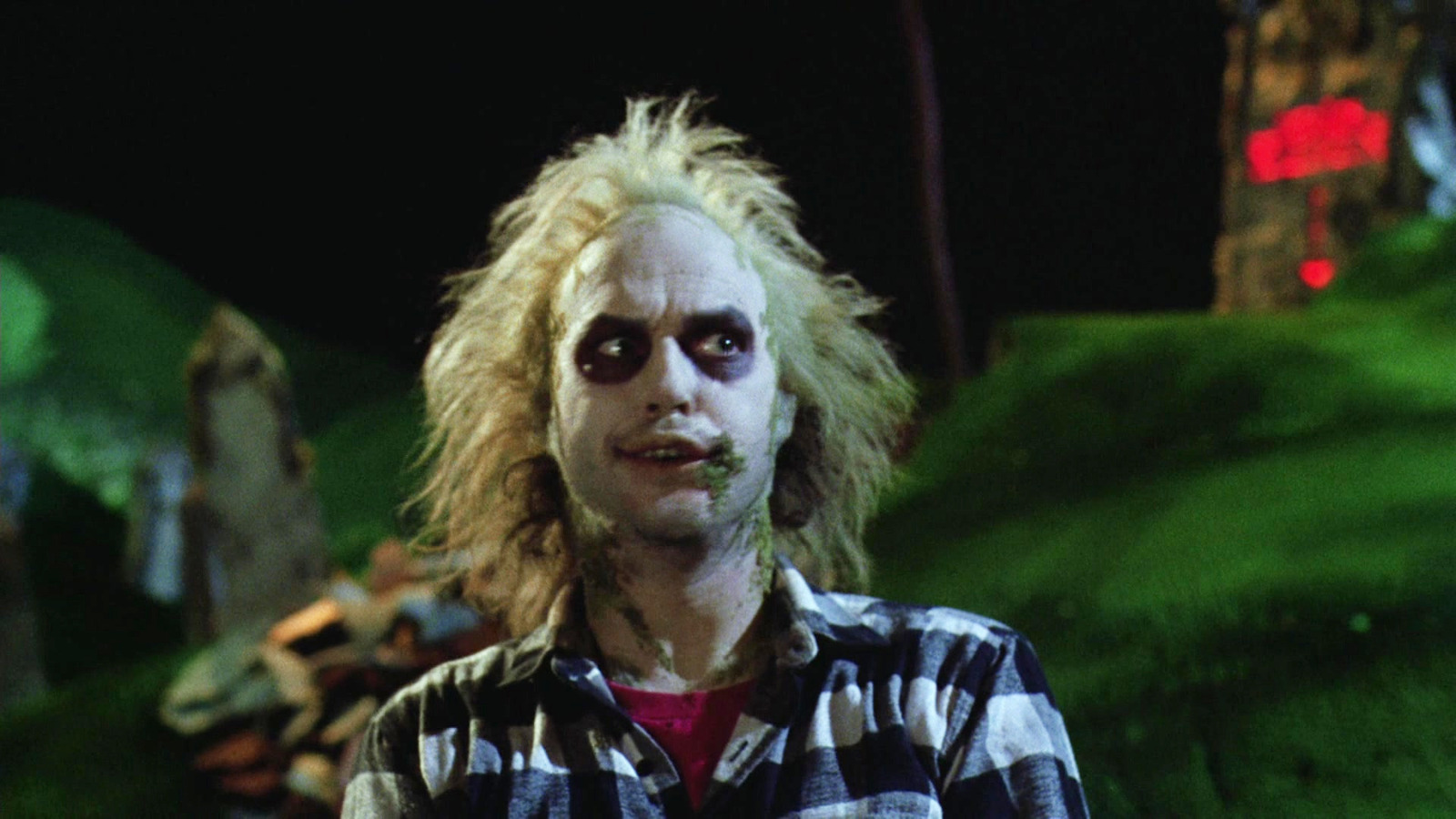 Tim Burton Says He Went 'Back to the Basics' for 'Beetlejuice 2