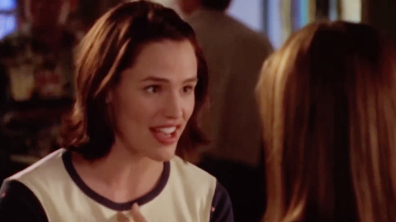 Jennifer Garner as Romy Sullivan smiles while talking to Jennifer Love Hewitt as Sarah Reeves Merrin in Time of Your Life