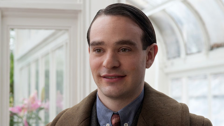 Owen Sleater wearing a suit and tie in Boardwalk Empire