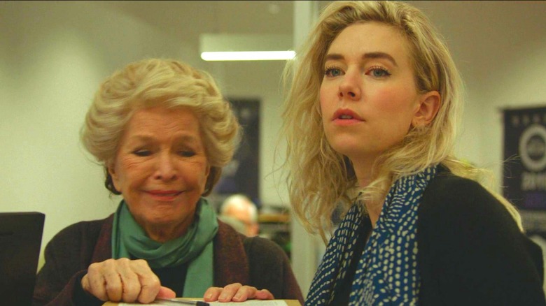 Elizabeth e Martha Weiss no escritório de uma mulher